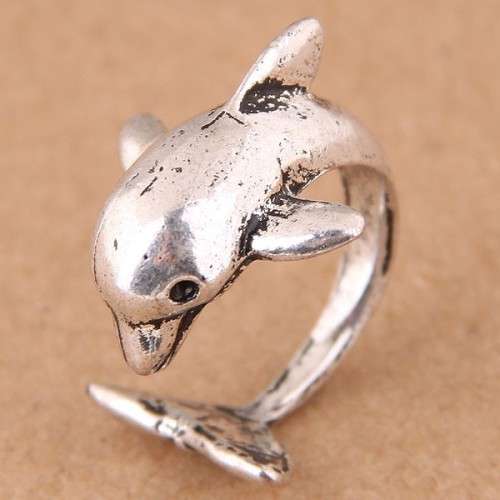 Dolphin ring