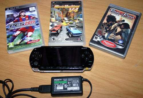 Original Sony PSP - modified, plus 5 games