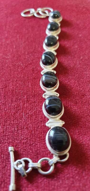 SILVER 925 BRACELET WITH POLISHED STONE. ANTIQUE DESIGN.