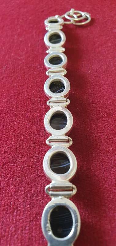 SILVER 925 BRACELET WITH POLISHED STONE. ANTIQUE DESIGN.