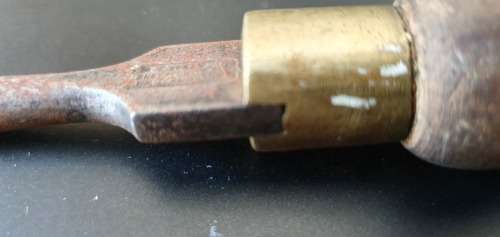 SCREWDRIVER ANTIQUE. WOODEN HANDLE WITH COPPER .SHEFFIELD ENGLAND.