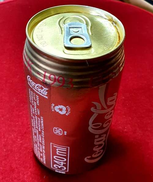 COCA COLA 1993 . VERY LIMITED EDITION. GOLD CAN. CUSTOMER APPRECIATION.