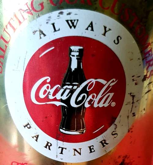 COCA COLA 1993 . VERY LIMITED EDITION. GOLD CAN. CUSTOMER APPRECIATION.