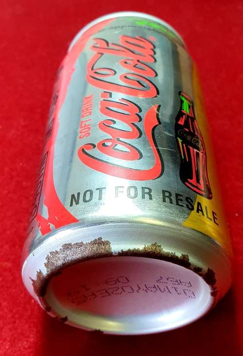 COCA COLA 1993 . VERY LIMITED EDITION. GOLD CAN. CUSTOMER APPRECIATION.