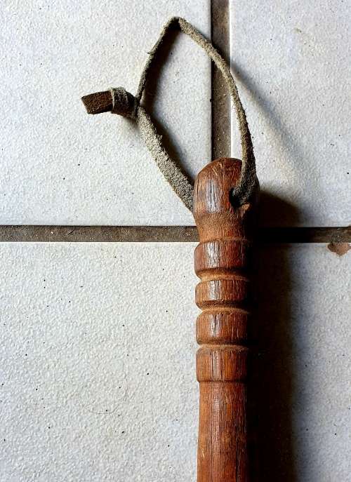 POLICE BATON. 1968. SOLID HEAVY WOOD. 55CM .