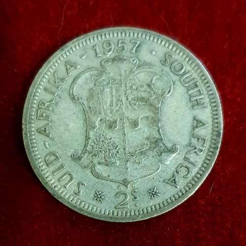2 SHILLINGS 1957. SOUTH AFRICA . SILVER 11.31 gr.  EXCEPTIONAL QUALITY.