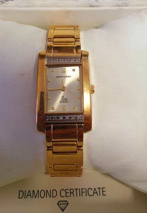 PIERRE CARDIN ( ICE DIAMONDS) LADY WATCH. SEE DESCRIPTION.