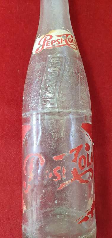 1950 -1956 COOL DRINK BOTTLE COLLECTION. PEPSI : CANADA DRY , AMLA.
