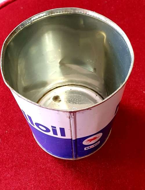 MOBIL VINTAGE OIL CAN. ORIGINAL PEGASUS  .
