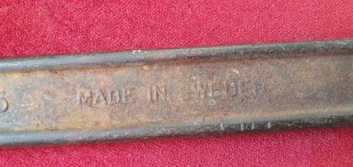2 X ANTIQUE BAHCO MADE IN SWEDEN SHIFTING SPANNERS. 18" & 15"