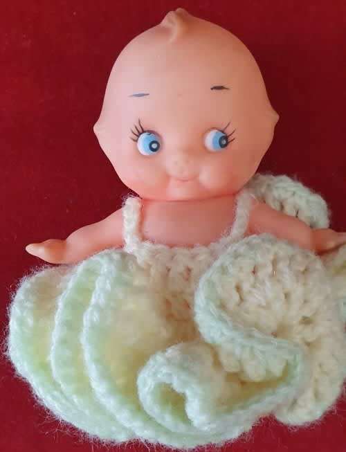 KWEPIE DOLLS 2 X  VINTAGE 1960s . RUBBER MADE. WINGED. ORIGINAL.