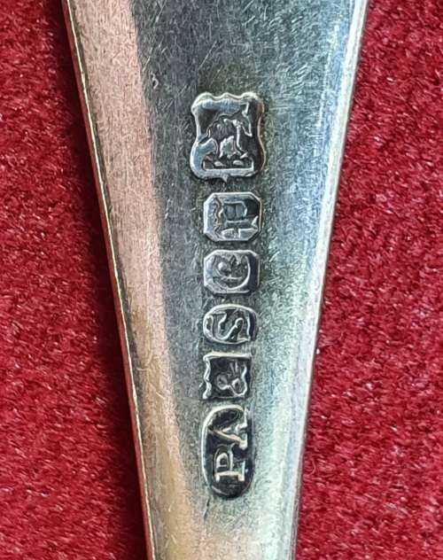 ANTIQUE FISH KNIFE SET 5 X  . CIRCA 1910