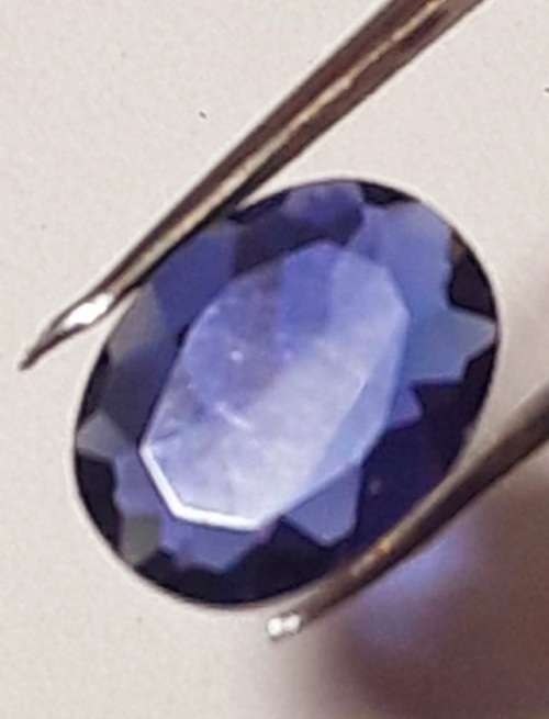 TANZANITE VIVID BLUE. OVAL CUSSION CUT. 1.20 CT. 6mm x 8mm .IDEAL FOR SETTING !!