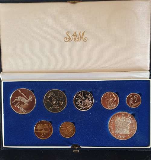 1989 SA COIN  PROOF SET WITH SILVER ONE RAND COIN -