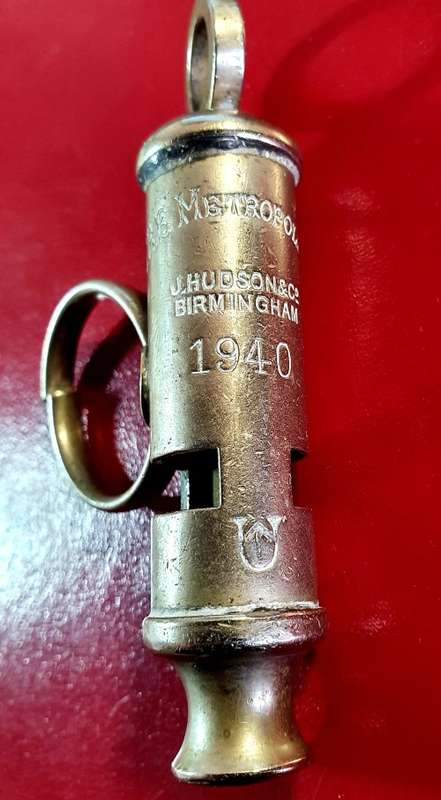 WW11 WAR WHISTLE. 1940. THE METROPOLITAN. J. HUDSON AND CO.BIRMINGHAM.