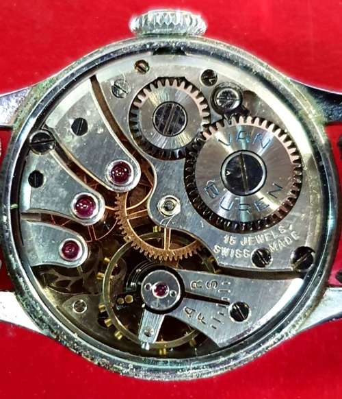 VINTAGE 1930s VAN BUREN LADIES WATCH. 15 JEWELS. SWISS MADE.