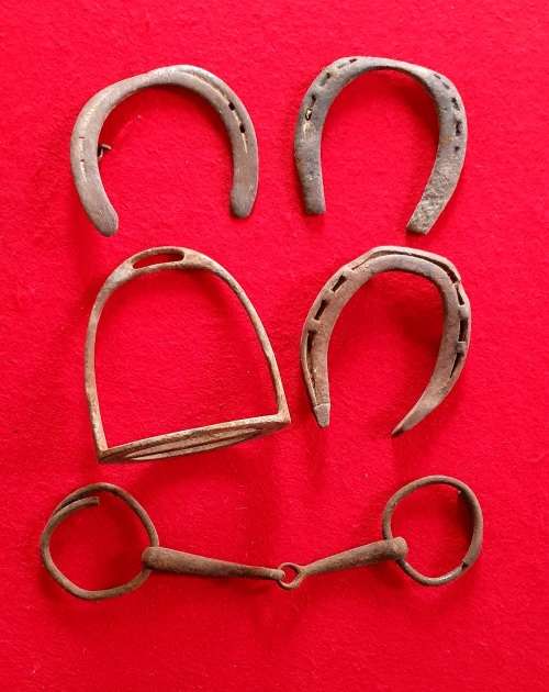 ANGLO BOER WAR ARTIFACTS .SALVAGED FROM DEELFONTIEN. SEE PHOTO DESCRIPTION.
