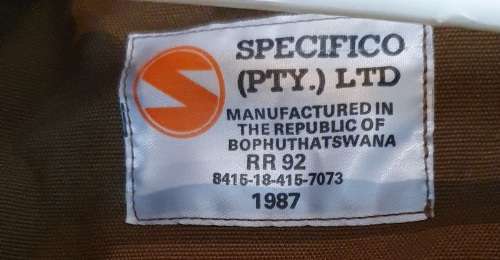 SADF 1987 FULL BODY  OFFICERS AAPJAS WITH HOODIE, VERY GOOD CONDITION. XL