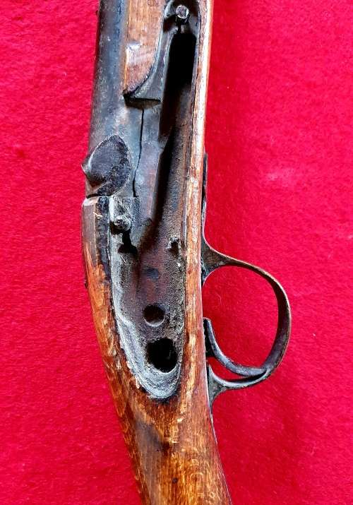 MUZZLE LOADER. CIRCA 1840s. DEACTIVATED. DECOMISSIONED. SEE PHOTO REPORT