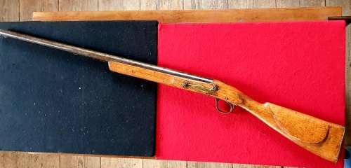 MUZZLE LOADER. CIRCA 1840s. DEACTIVATED. DECOMISSIONED. SEE PHOTO REPORT