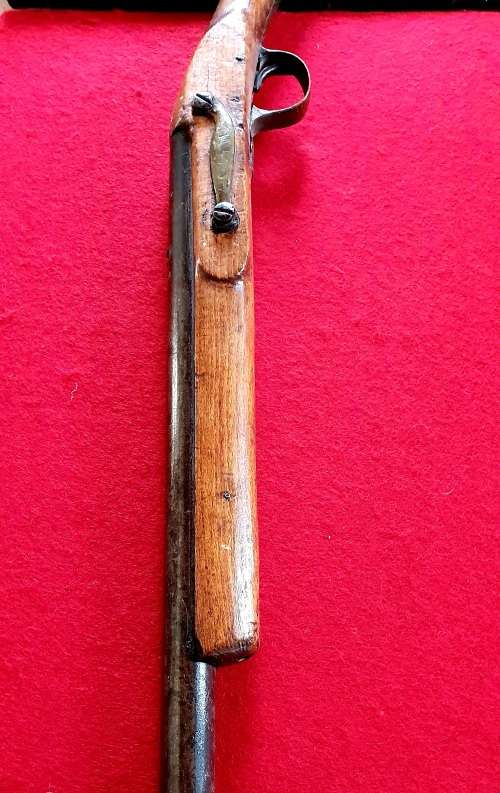 MUZZLE LOADER. CIRCA 1840s. DEACTIVATED. DECOMISSIONED. SEE PHOTO REPORT