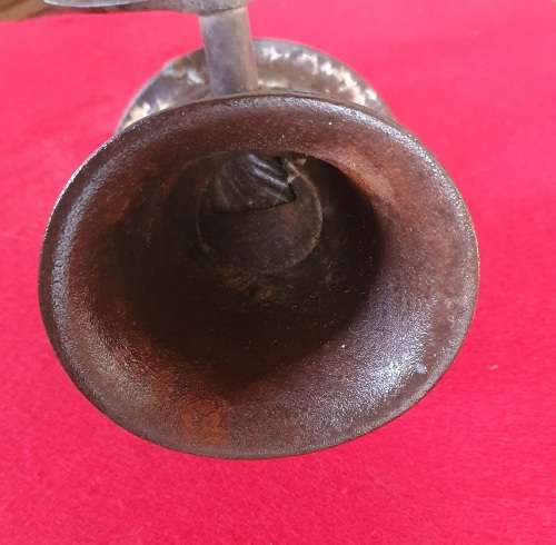 ANTIQUE CAST IRON S NYE & CO. LONDON COFFEE GRINDER NO 2  . 32 CM HIGH, SEE PHOTO REPORT.