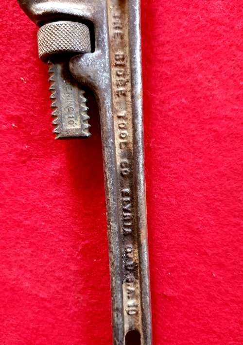 ANTIQUE MINIATURE RIDGID PIPE WRENCH.  Ridge Tool Co. Elyria Ohio USA