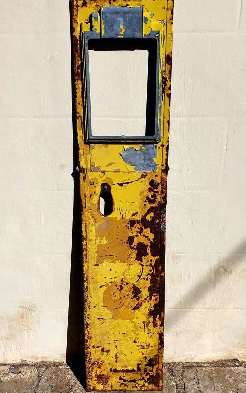 ANTIQUE SHELL PETROL PUMP STEEL FRONT COVER. SCARCE FIND !! 170CM HIGH