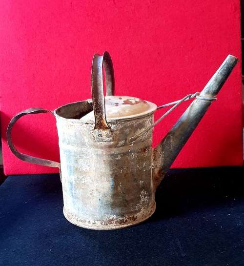 ANTIQUE WORKSHOP 1 GALLON OIL POUR  CAN . 1920s