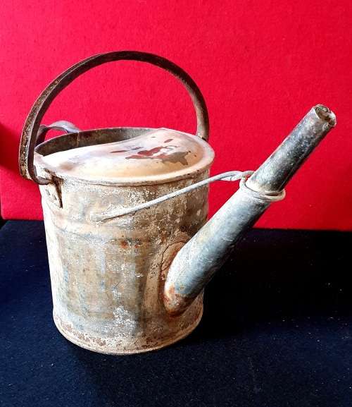 ANTIQUE WORKSHOP 1 GALLON OIL POUR  CAN . 1920s