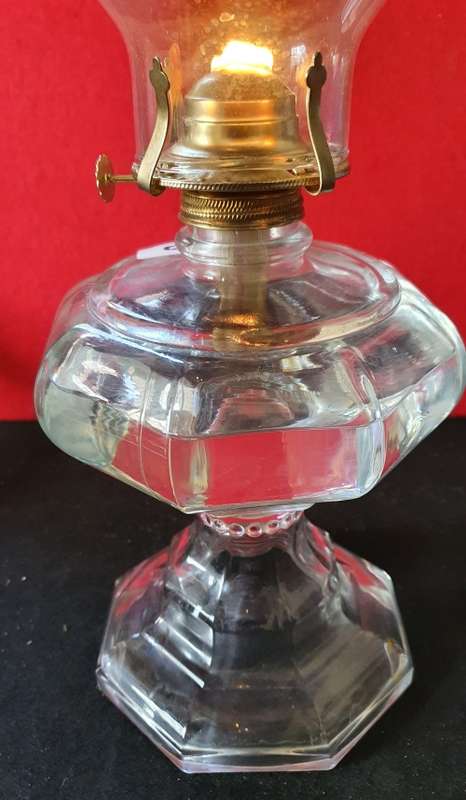 ANTIQUE HUGE GLASS PARAFFIN LAMP 45CM HIGH !! WORKING !