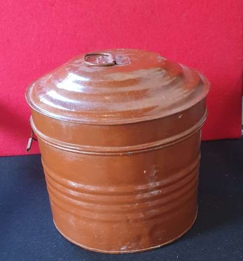 ANTIQUE 1890s TOP HAT CASE MADE FROM STEEL PLATE !! VERY SCARCE FIND !!