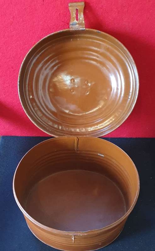 ANTIQUE 1890s TOP HAT CASE MADE FROM STEEL PLATE !! VERY SCARCE FIND !!