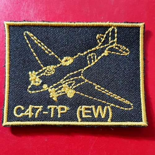 SAAF C47 -TP  ELECTRONIC WARFARE / INTELLIGENCE EMBROIDERED UNIFORM BADGE