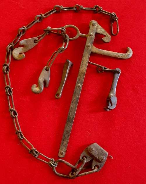 ANTIQUE DRAAD TREKKER. / WIRE STRAINER