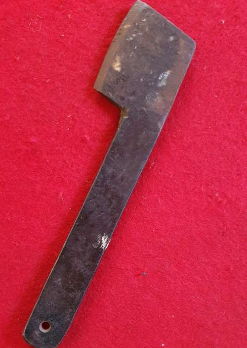 ANTIQUE STEEL FORGED METAL CUTTER