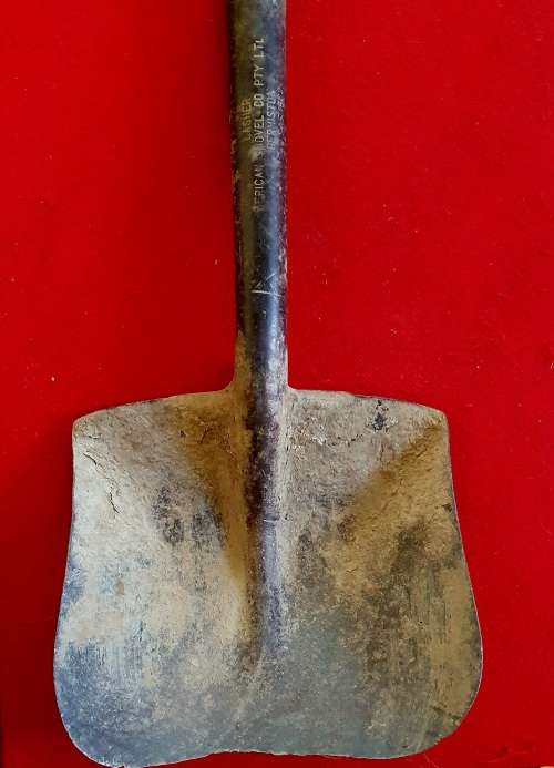 SAS / SAR 1962 ORIGINAL COAL SHOVEL. GERMISTON. AFRICAN SHOVEL CO. SCARCE FIND !!