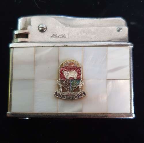VINTAGE ATLASLIGHT LIGHTER WITH LOGO AND MOTHER OF PEARL INLAY