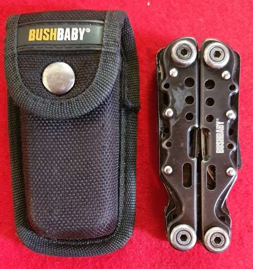 MULTI TOOL SURVIVAL KNIFE SET. BUSH BABY. WITH POUCH.