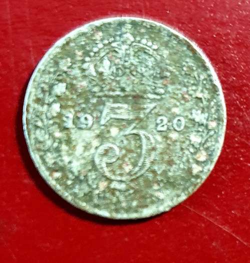SILVER 1920 GEORGE V BRITISH 3 PENCE 1.41 gr. EXCELLENT CONDITION.