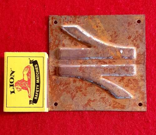 1990 SPOORNET LOGO EMBOSSED ON THICK STEEL PLATE. 4 X . BID PER PLATE !!