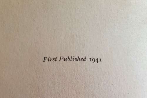 WW11 BRITSH BRAG BOOK- OUR NAVY - WARD LOCK and CO. 1941. VERY SCARCE FIND !! SEE DESCRIPTION.