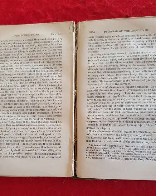 CHARLES DARWIN 1890 NEW EDITION  WITH PORTRAIT .A NATURALIST`S VOYAGE.