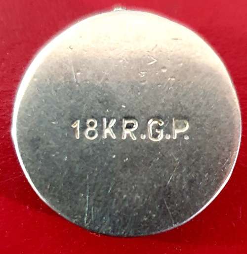 ANTIQUE QUEEN VICTORIA CIRCA 1900 PENDANT.