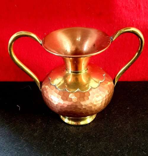 ANTIQUE HALL MARKED BELGIUM  BIG COPPER AND BRASS HAND FORGED VASE. 70 MORE ITEMS ON SAME AUCTION !!