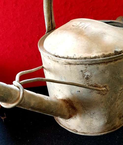 ANTIQUE 1 1/2 GALLON WATERING CAN !! 140 X MORE ITEMS ON SAME AUCTION !!