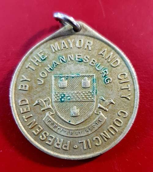 1949 Medal - Voortrekker Monument Inauguration - Johannesburg.Numista Rarity index: 91