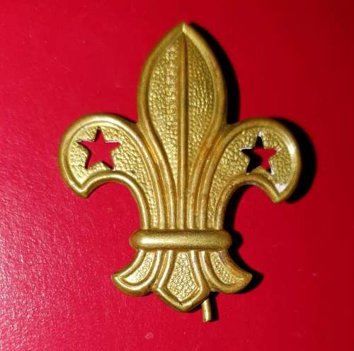 1909 FIRST PATTERN BOY SCOUTS LEADER BADGE. ULTRA RARE !!