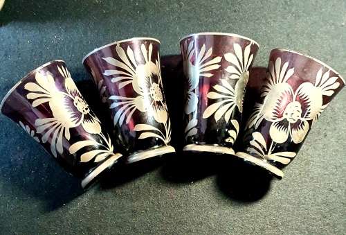 1890 VICTORIAN AMETHYST GLASS LEAD HAND PAINTED WATER PITCHER,4 GLASES,CONDIMENT BOWL.