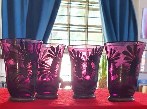 1890 VICTORIAN AMETHYST GLASS LEAD HAND PAINTED WATER PITCHER,4 GLASES,CONDIMENT BOWL.
